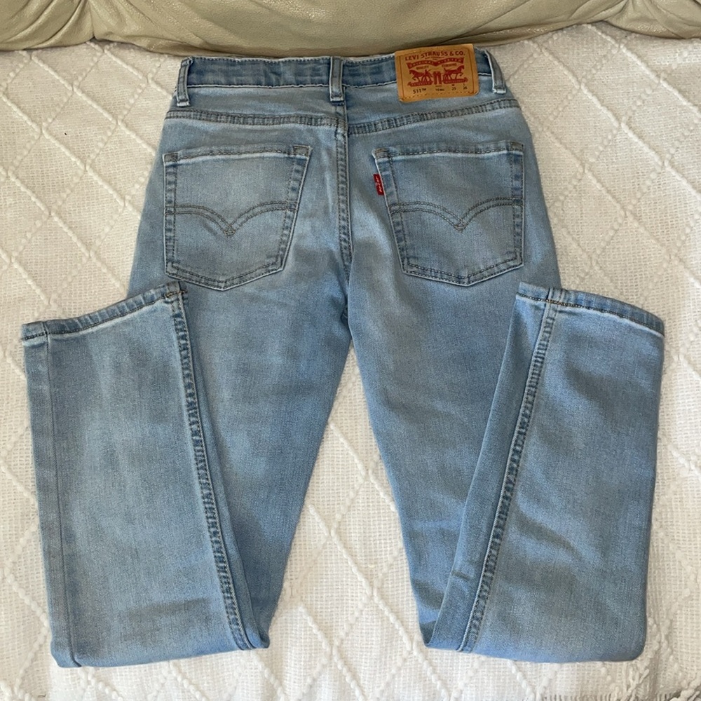 Levi's Light Blue Jeans. Size 10 Regular. Unisex. - Picture 4 of 7